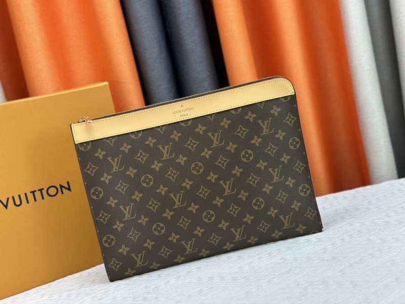 LV Clutch Bags